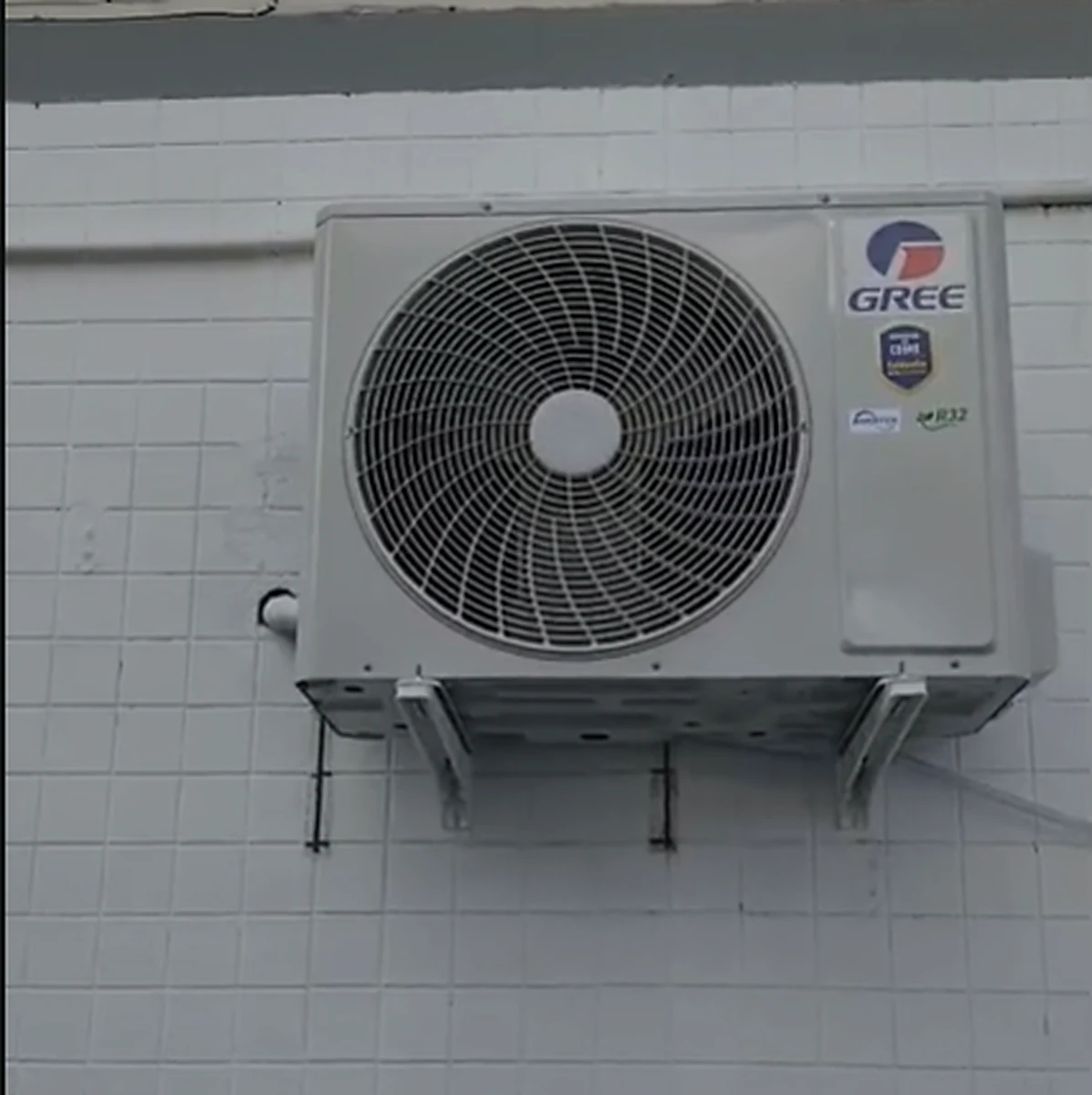 Ar-condicionado - serviço executado pela Clima Z Refrigeração