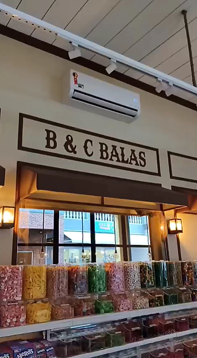 Ambiente comercial - serviço executado pela Clima Z Refrigeração
